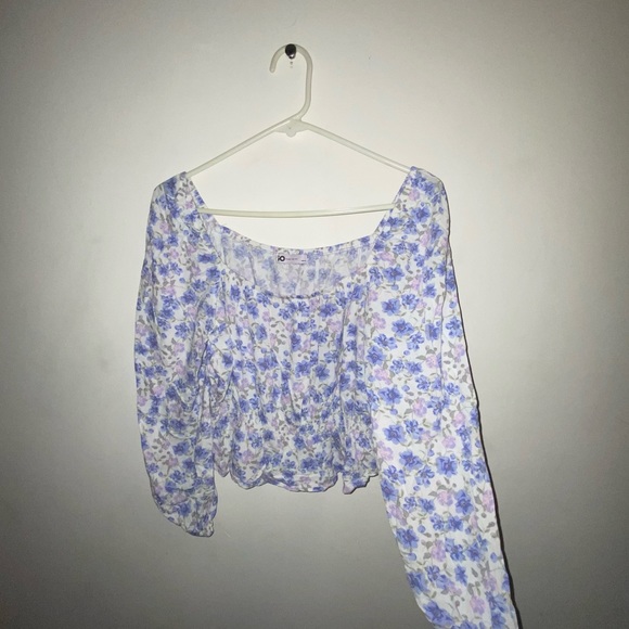 SO Tops - Floral long sleeve blouse